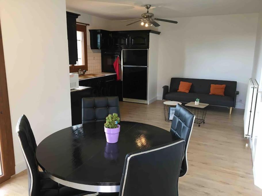 Appartement 55M2 En Beaujolais & Enedis A 15 Min Saint-Germain-Nuelles Exterior foto